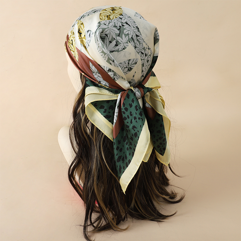 Bufanda de 70x70cm para mujer, - Ascot Neck Scarf reseña y precio